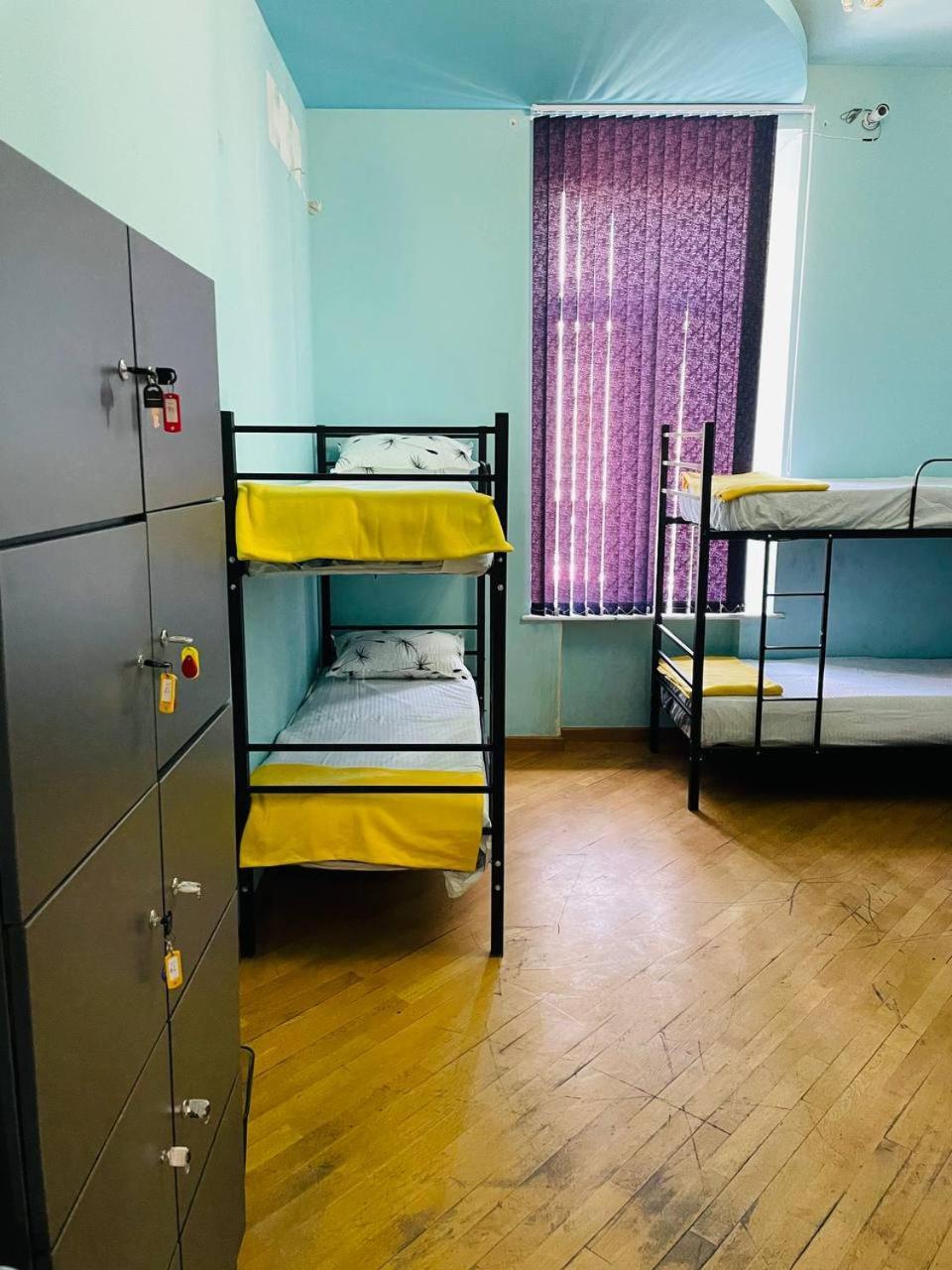 Olympic Hostel Єреван Екстер'єр фото