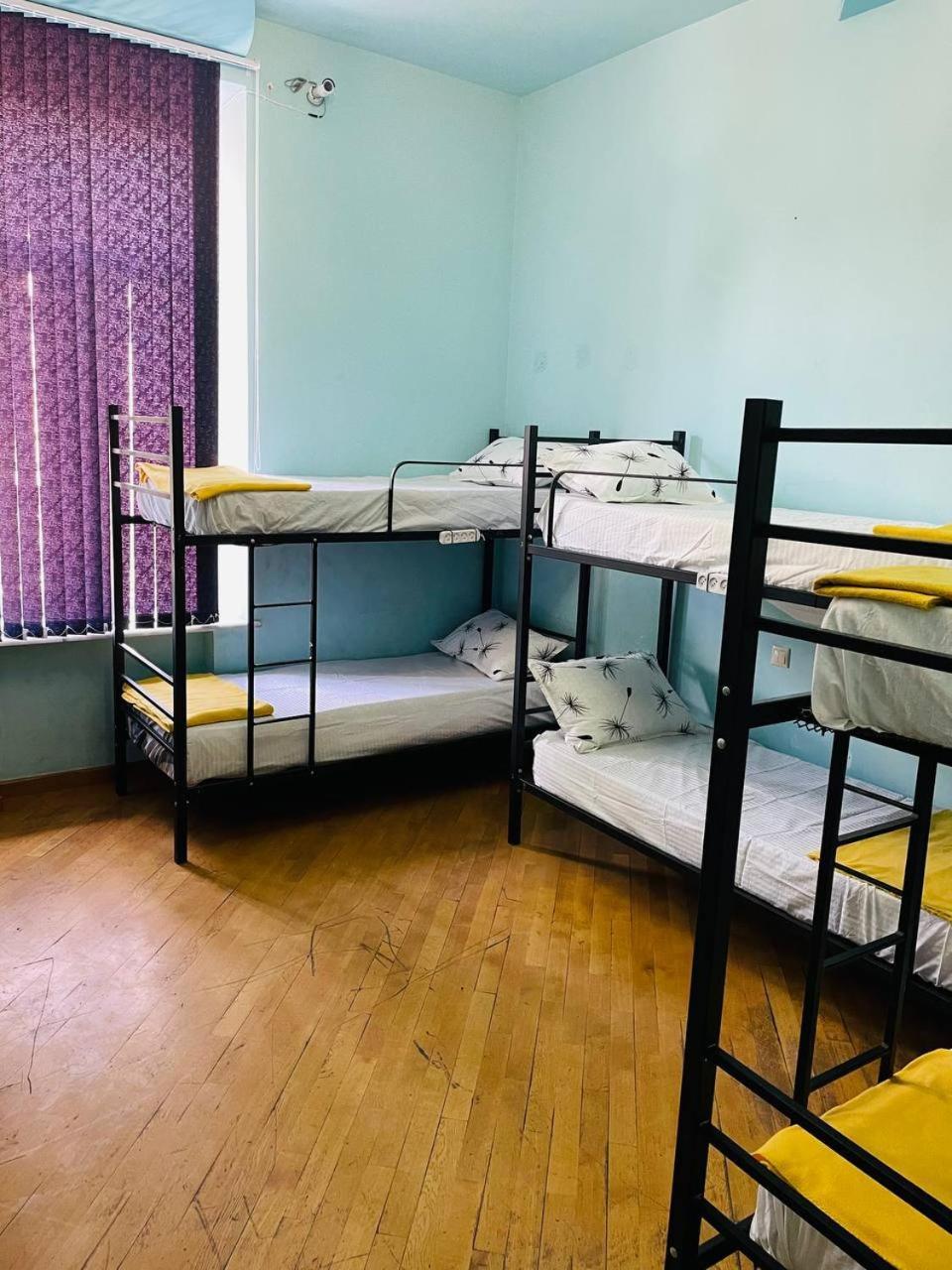 Olympic Hostel Єреван Екстер'єр фото